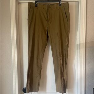 Lee Men's Khaki Chinos